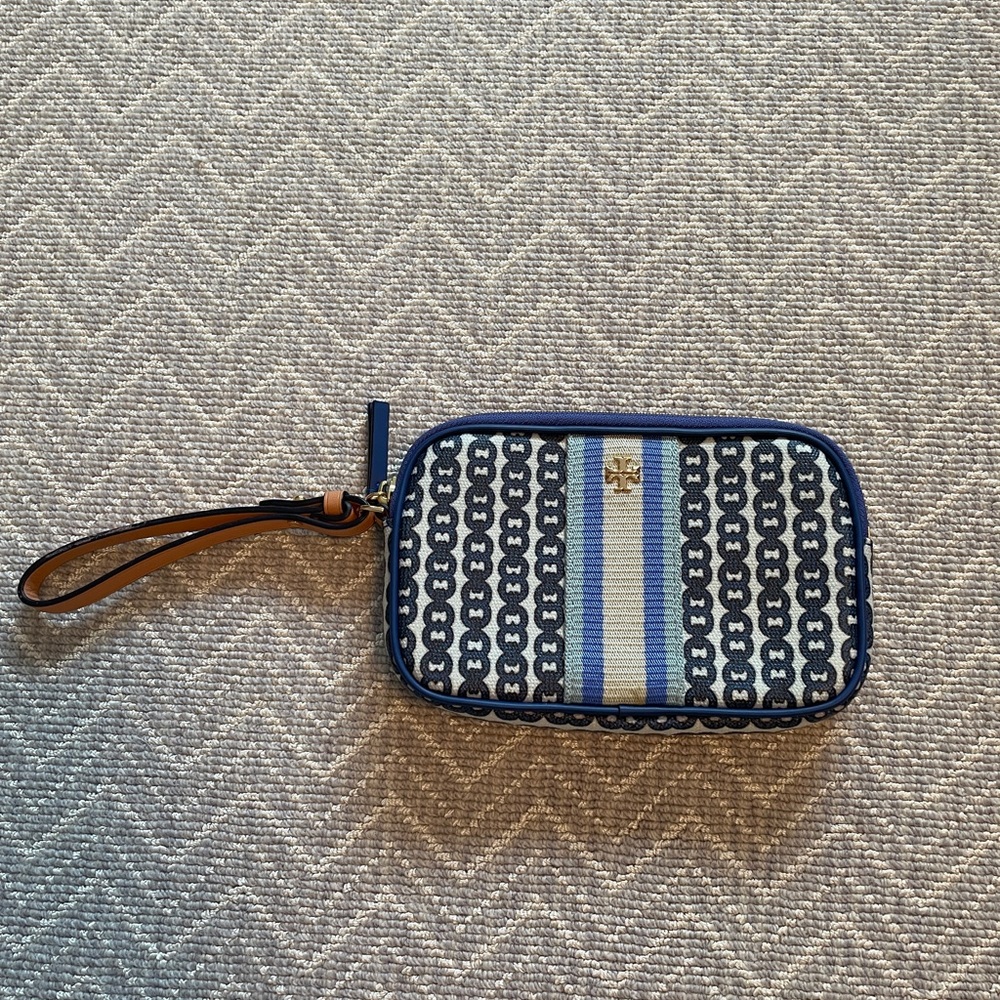 Tory Burch wristlet